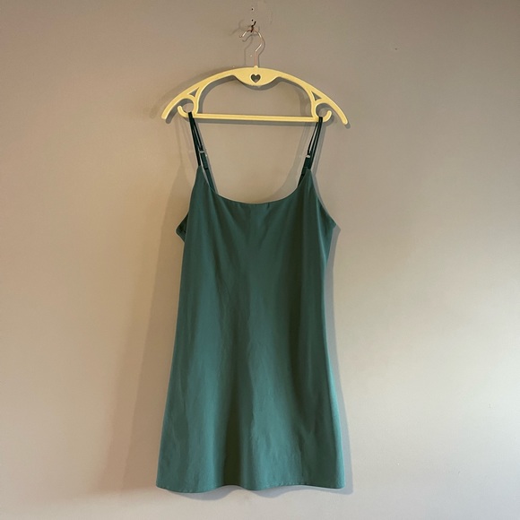 Abercrombie & Fitch Travelers Green Mini Activewear Dress | SZ M - Picture 6 of 13